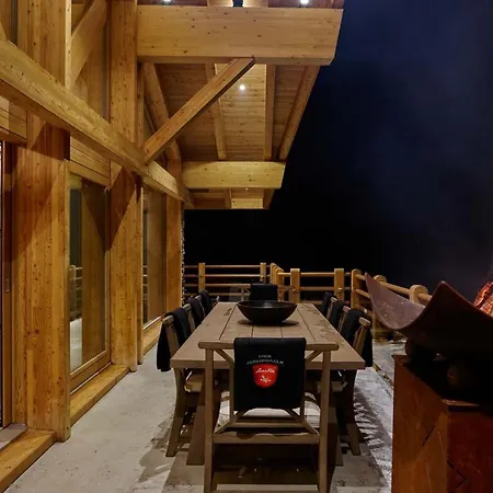 木屋 Chalet 萨斯费